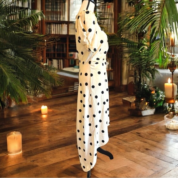 NWT A NEW DAY Women’s Crepe Short Sleeve Midi High Low Polka Dot Dress - Medium - Picture 3 of 11